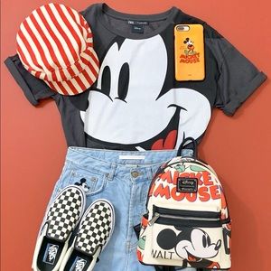 Zara Tops - Mickey Mouse Zara Tee Zara Tops - Mickey Mouse Zara Tee